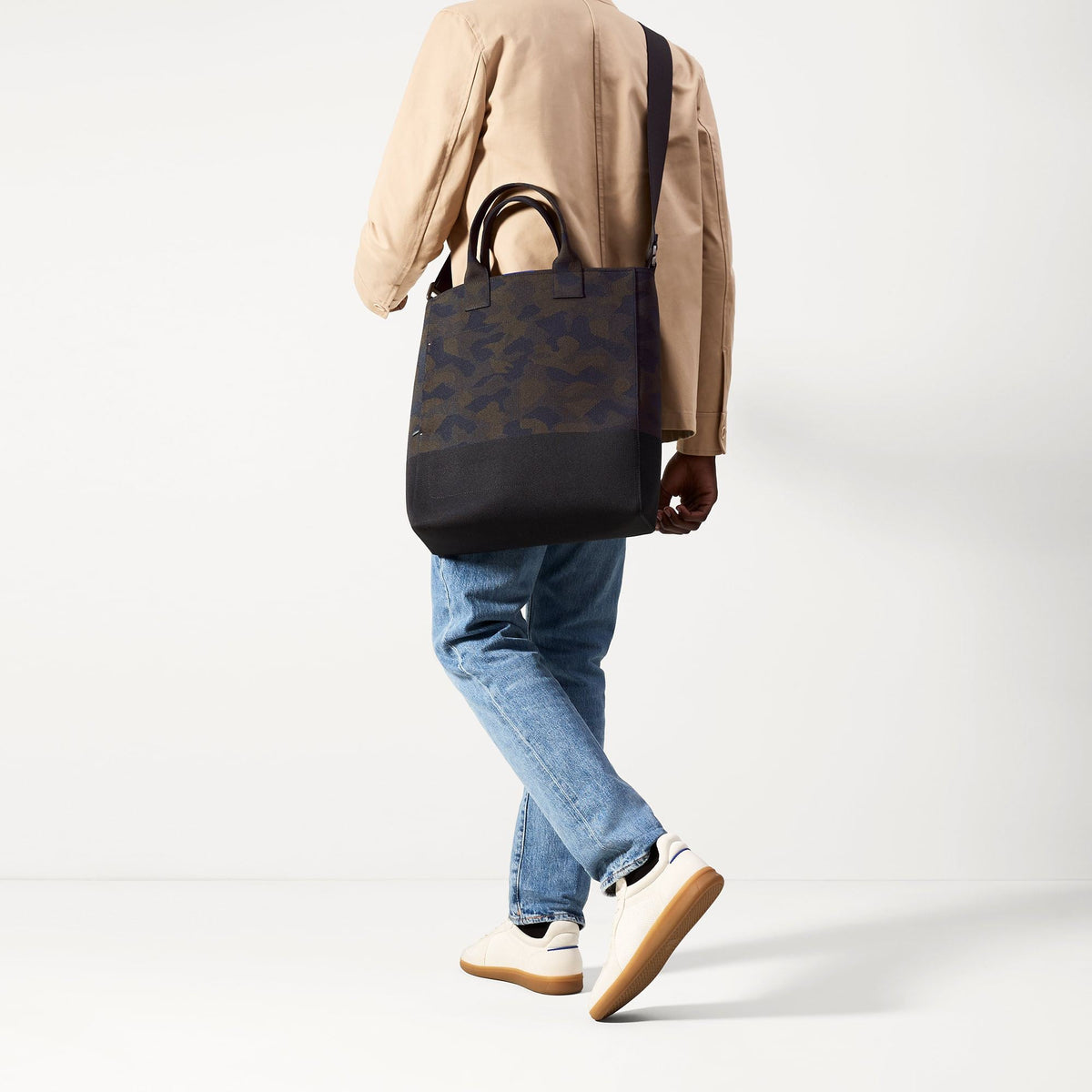 Rothys Rothy’s Carryall Tote in Woodland Camo