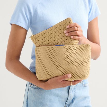 Rothys The Travel Pouch Set in Brown Butter Crochet