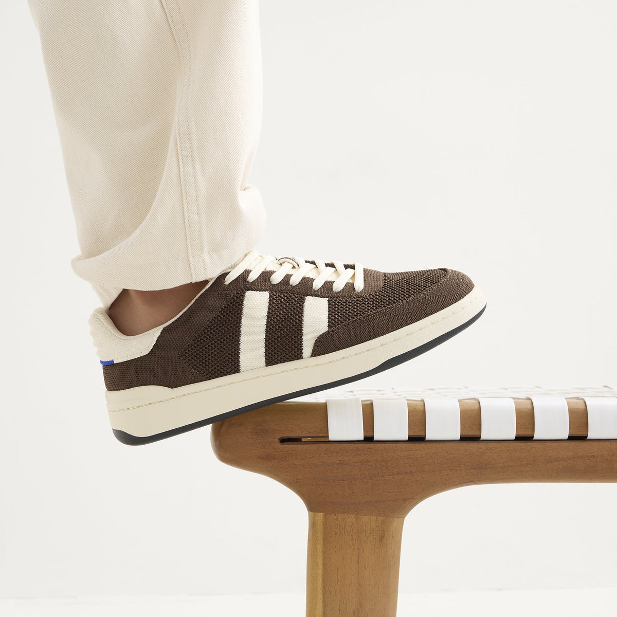 Rothys The Men's Court Sneaker in Dugout