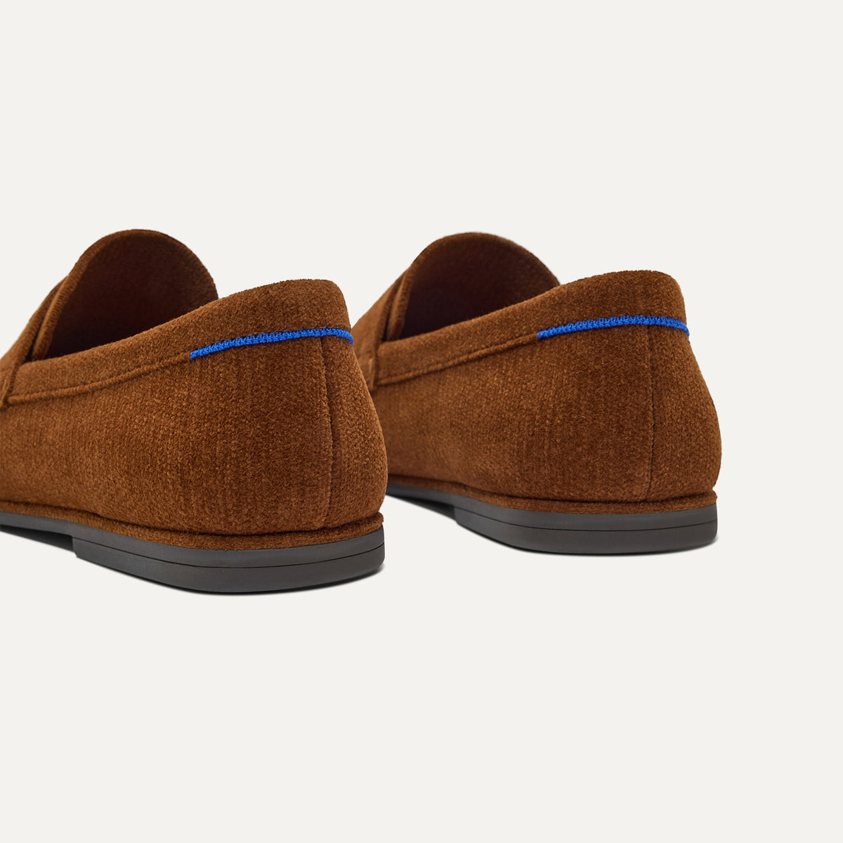 Rothys Men's Ravello Penny Loafer in ReVelvet™ Russet