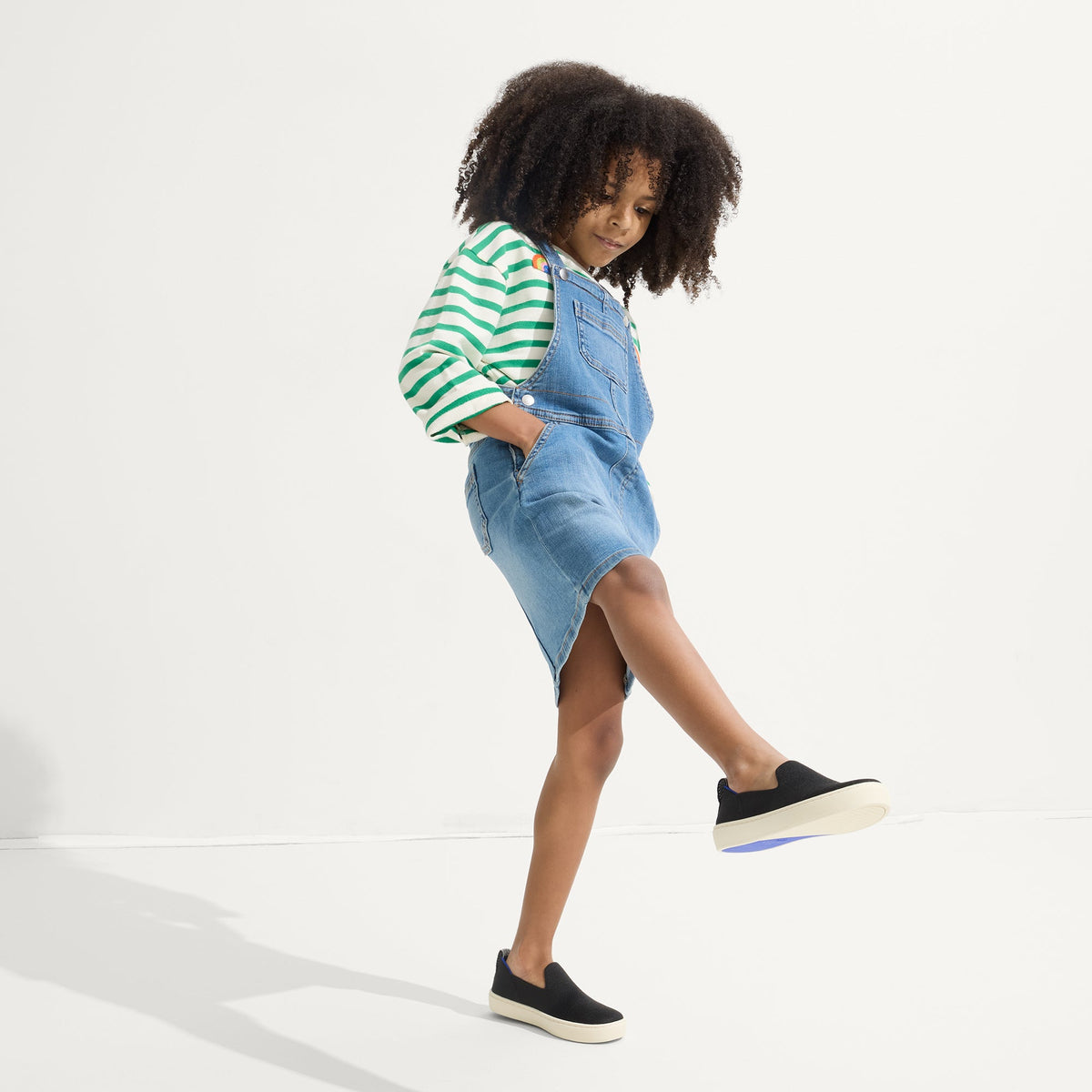 Rothys The Kids Sneaker in Black