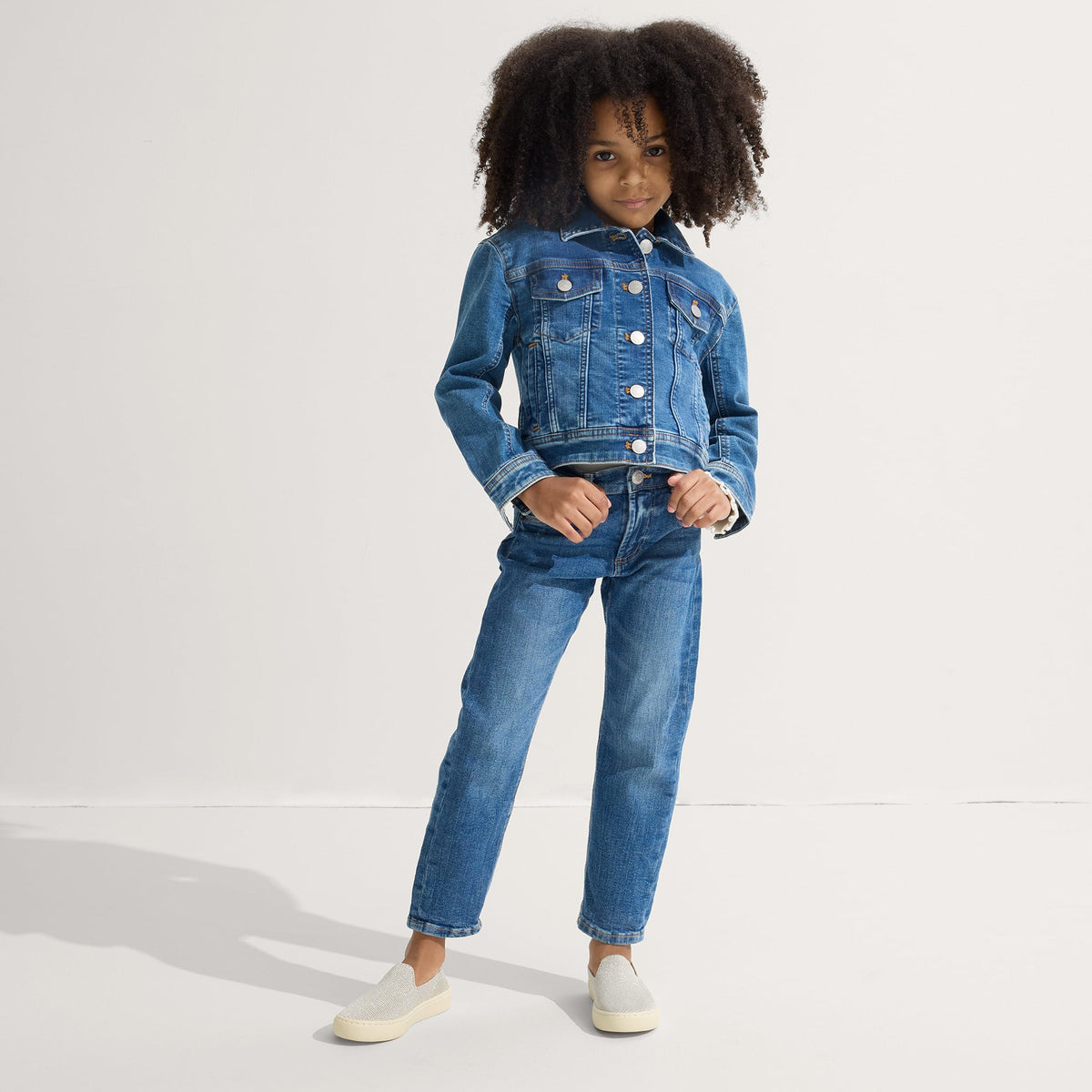 Rothys The Kids Sneaker in Diamond Twill