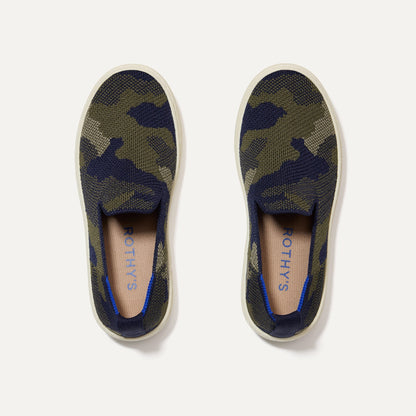 Rothys The Kids Sneaker in Spruce Camo