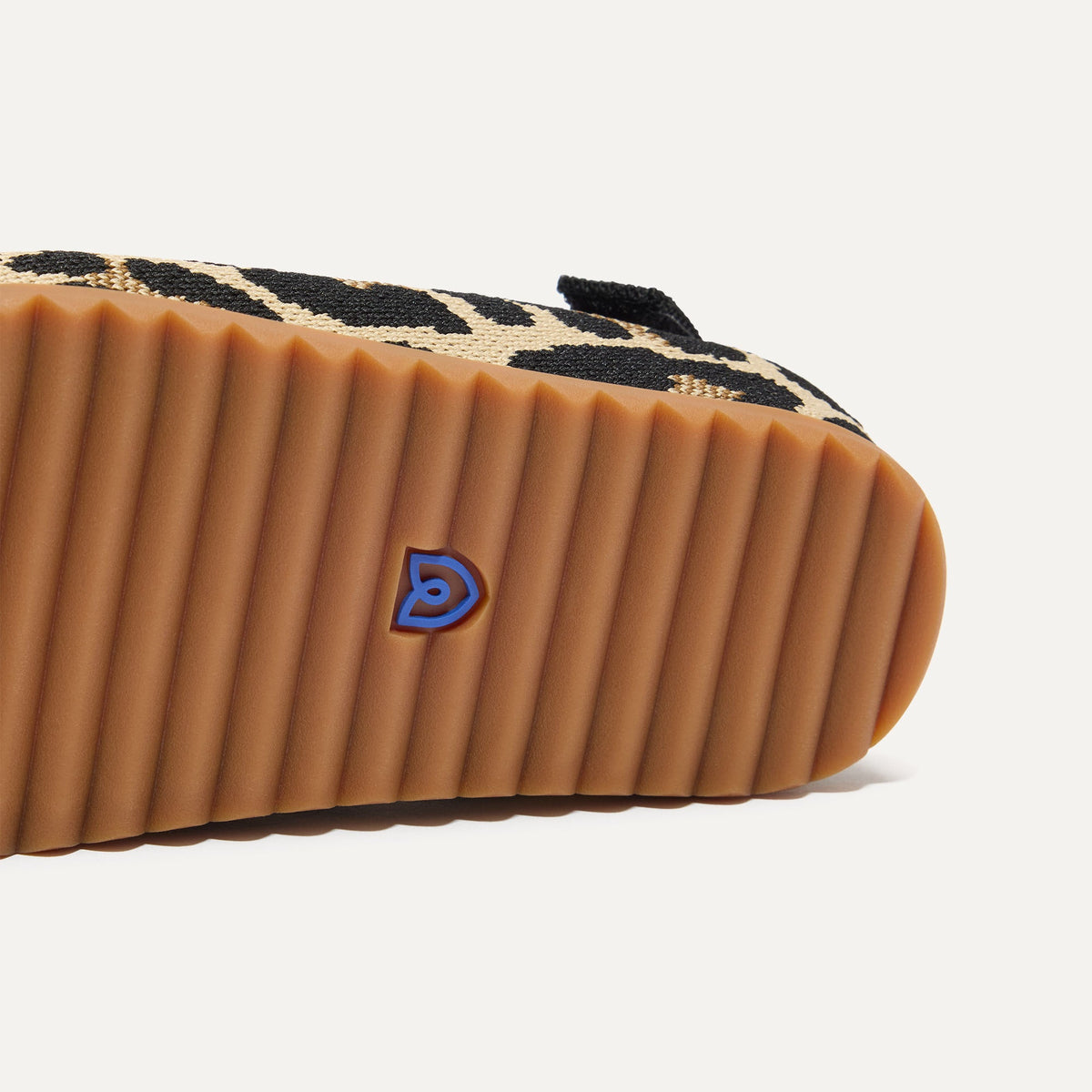 Rothys The Kids Clog in Original Desert Cat