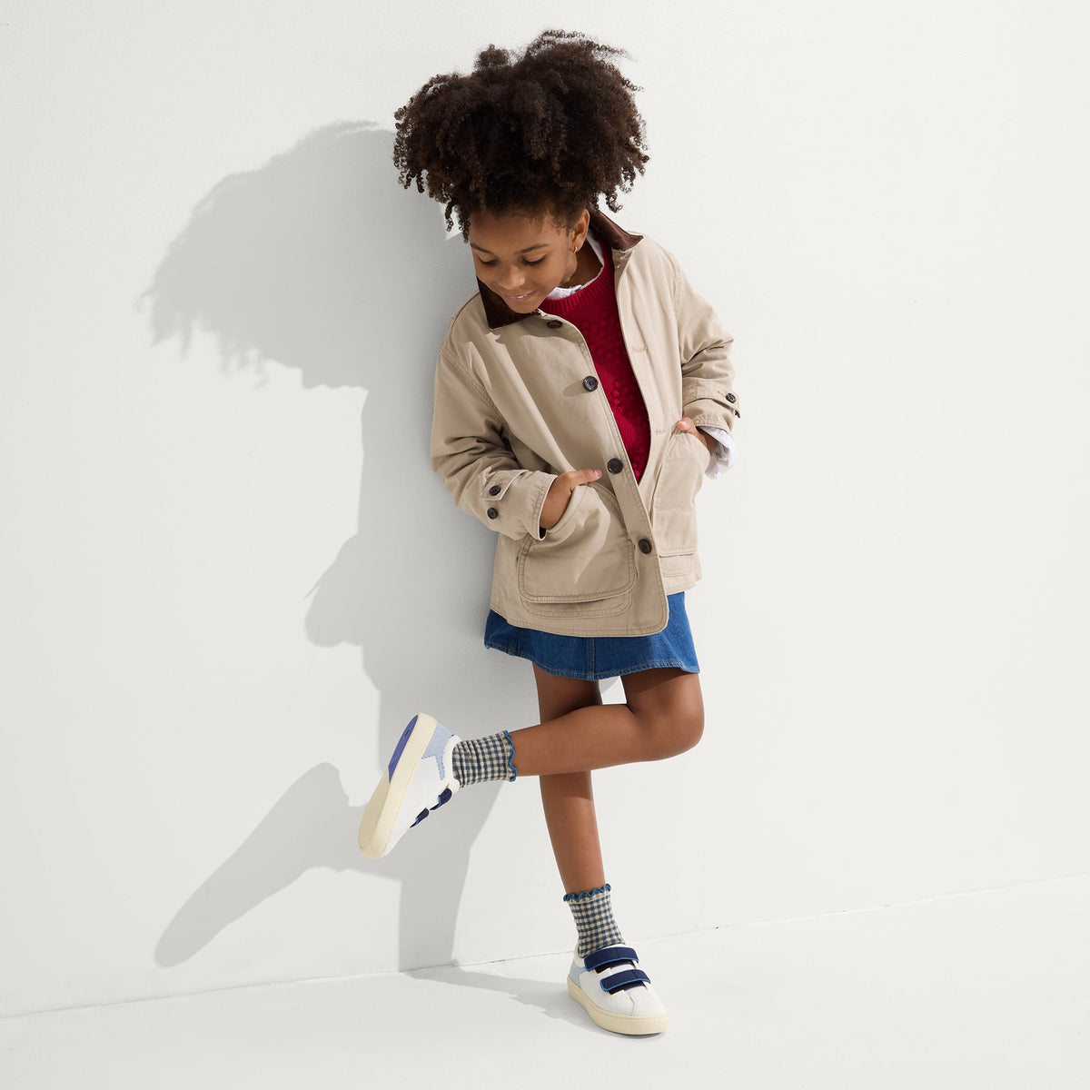 Rothys The Kids Strap Sneaker in Blue Raspberry