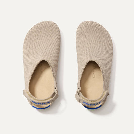 Rothys The Kids Clog in Dove