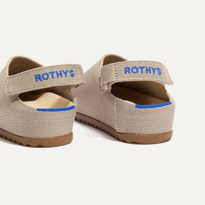 Rothys The Kids Clog in Dove