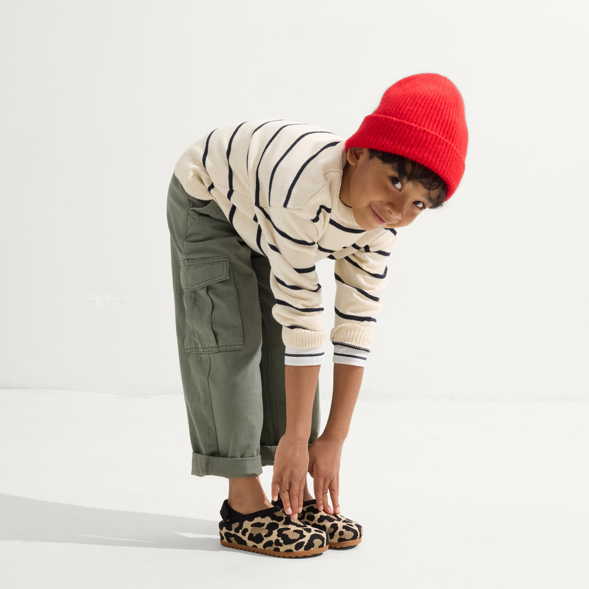 Rothys The Kids Clog in Desert Cat