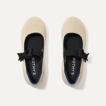 Rothys The Kids Tux Bow Mary Jane in Ivory