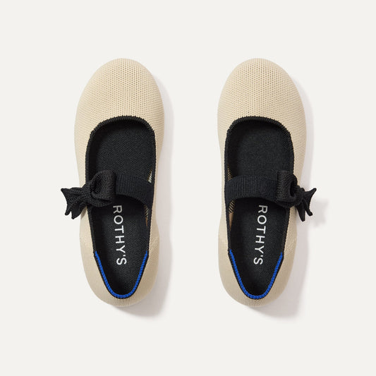 Rothys The Kids Tux Bow Mary Jane in Ivory