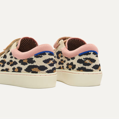 Rothys The Kids Strap Sneaker in Cat Blush