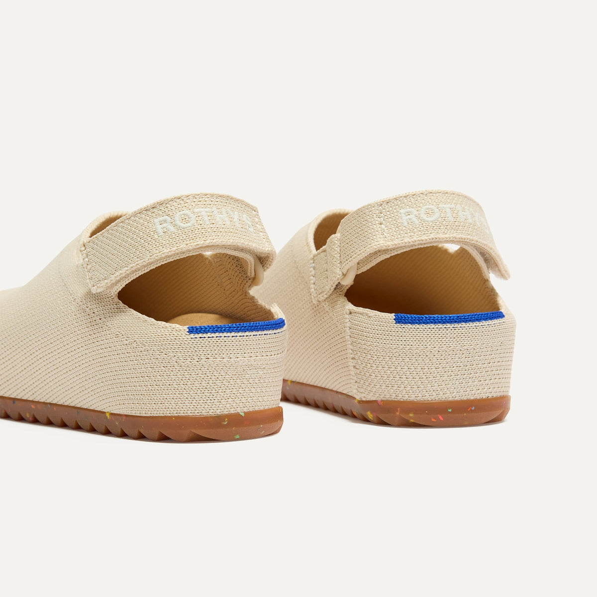 Rothys The Kids Clog in Conch
