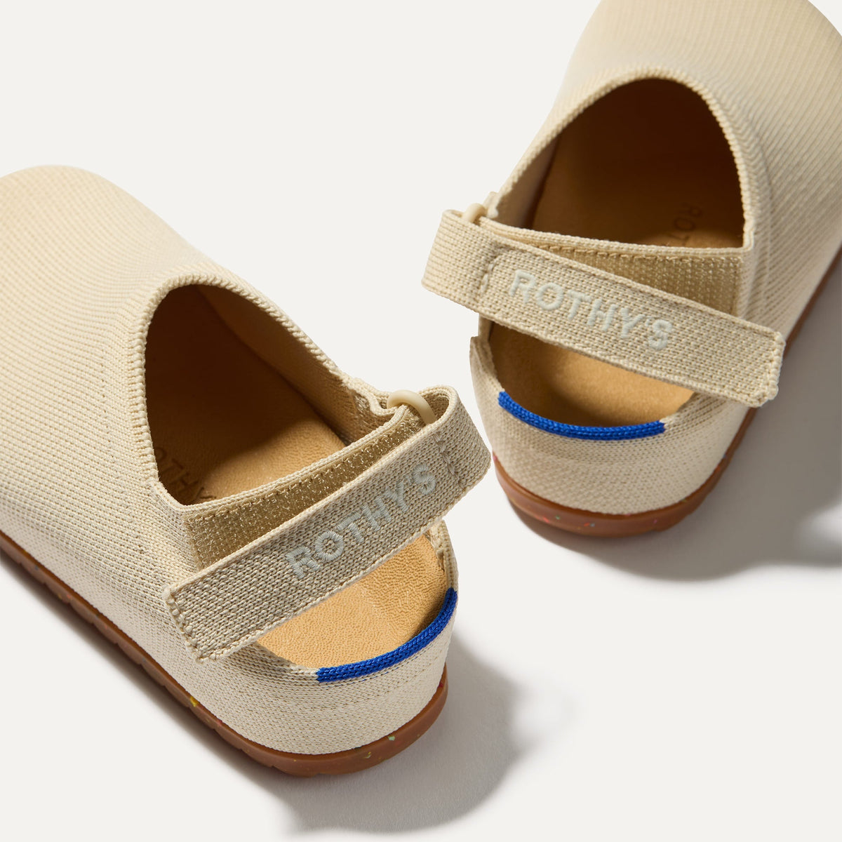 Rothys The Kids Clog in Conch
