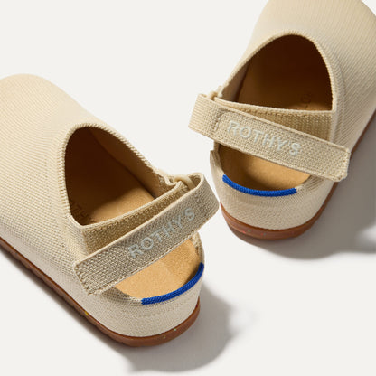 Rothys The Kids Clog in Conch