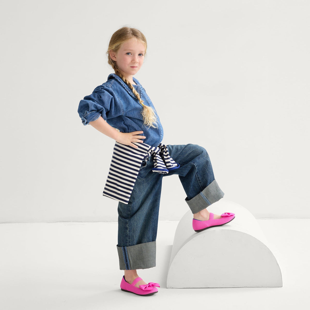 Rothys The Kids Big Bow Mary Jane in Dragon Fruit