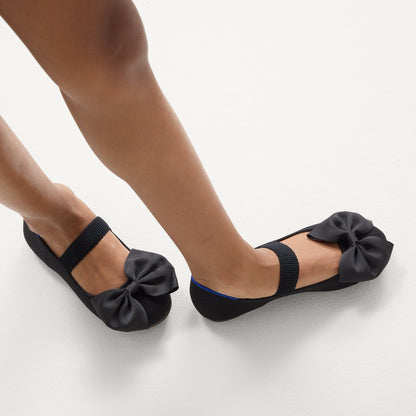 Rothys The Kids Big Bow Mary Jane in Black