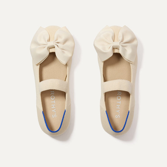 Rothys The Kids Big Bow Mary Jane in Conch