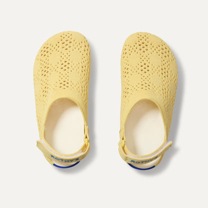 Rothys The Kids Clog in Sunny Crochet